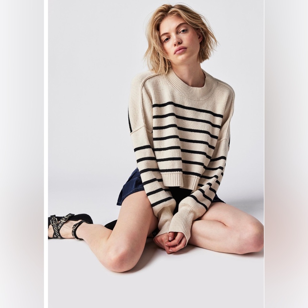 Free People Easy Street Cropped Striped Sweater - pearl combo - size large